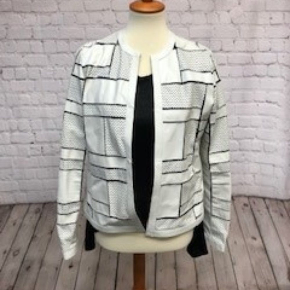 Blu Ice White 100% Italian Leather Moto Jacket.  Size Medium